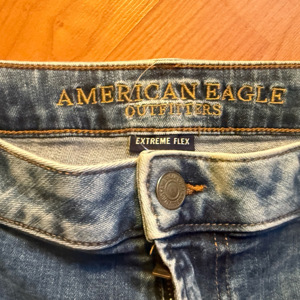 Mens American Eagle Extreme Flex + Denim Jean Shorts JORTS Distressed Sz 38 - Picture 2 of 6
